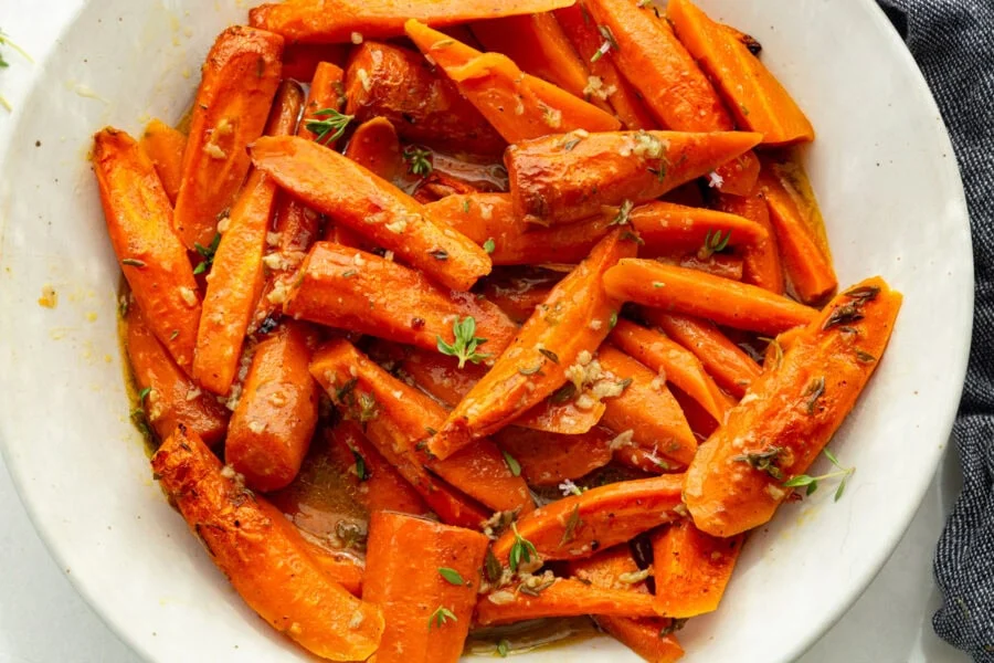 ¿Por Qué Vas a Amar Esta Receta de Zanahorias Asadas?